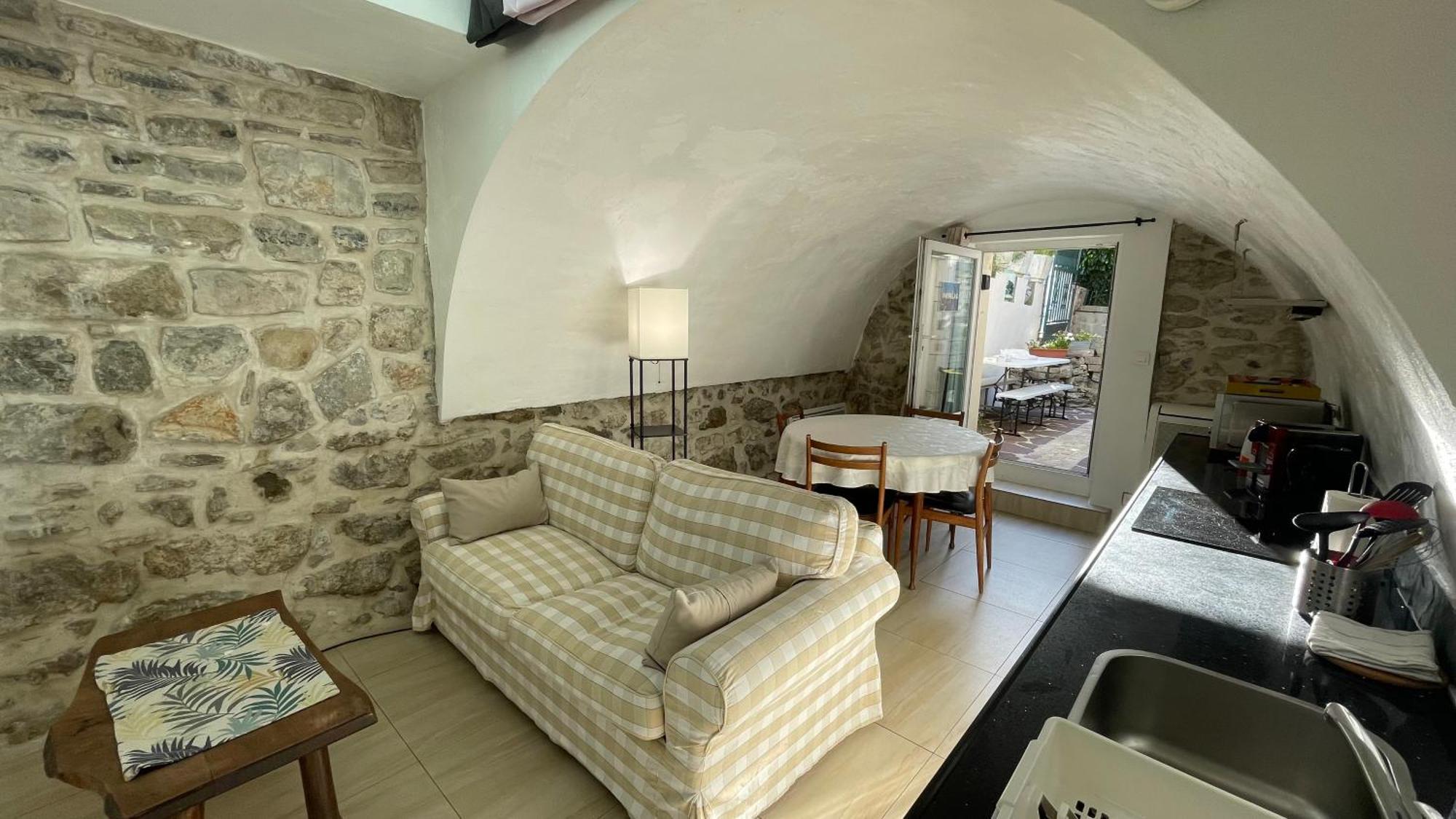 Le Doolie'S Biarritz - Panglao Garden Wifi Tv Bbq Apartment Bagian luar foto